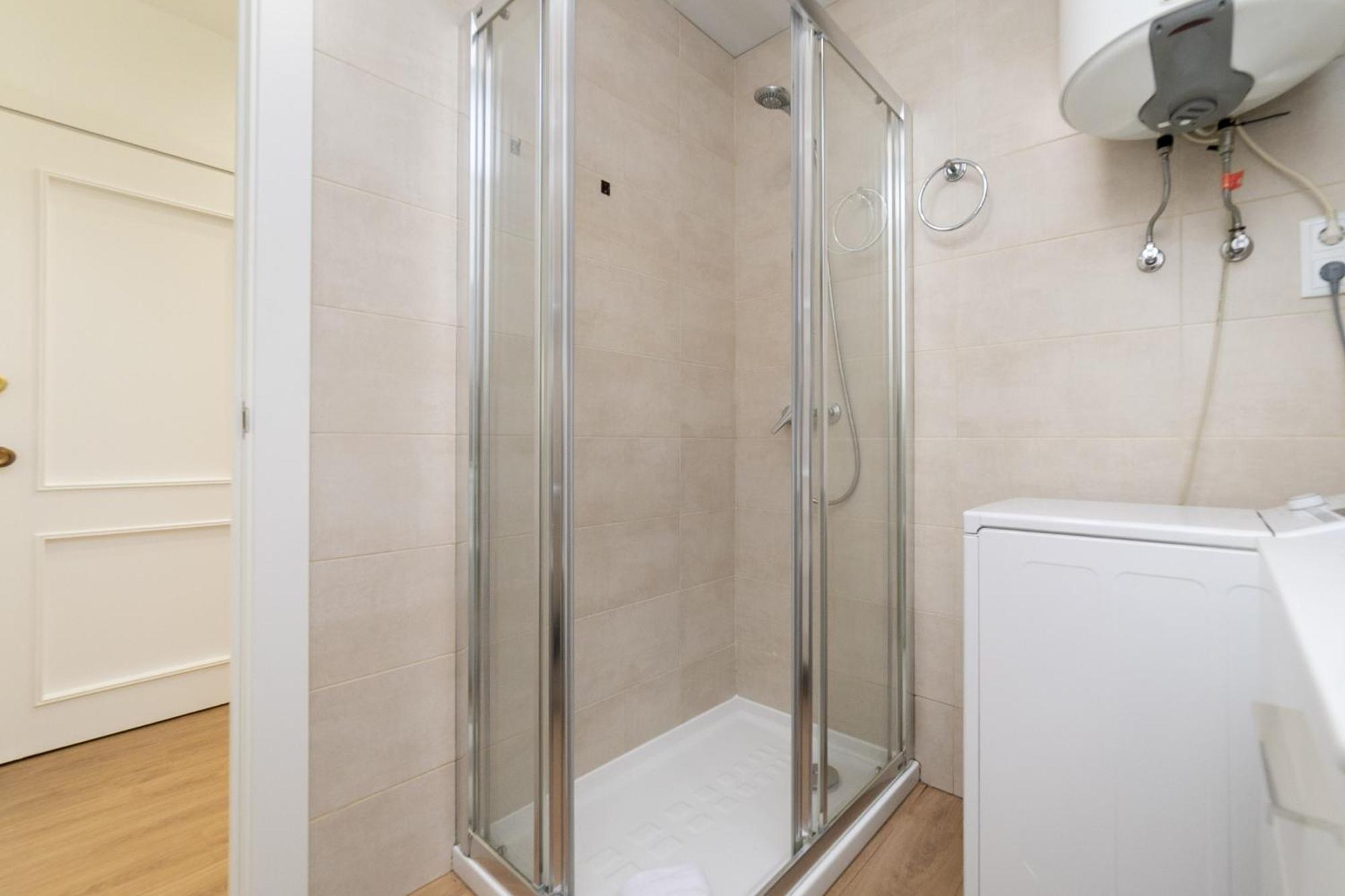 Luxury V - Ferga Apartment *
